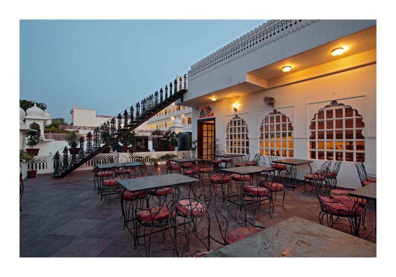 Heritage Khandwa Haveli Hotell Jaipur Exteriör bild